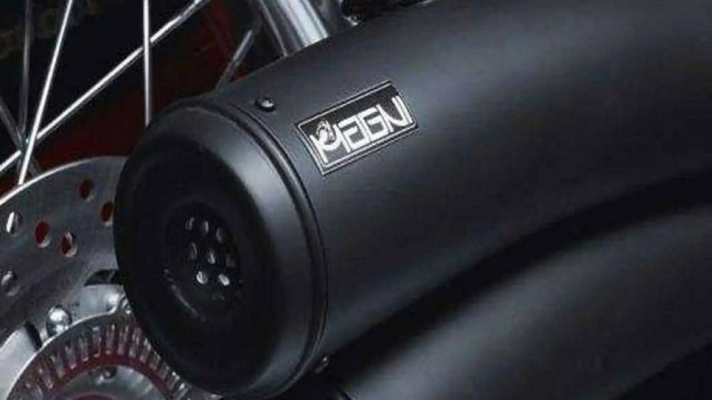 Italia 01/01 sử dụng khối động cơ 3 xy-lanh của MV Agusta được sử dụng tren chiếc xe có sức mạnh 798 phân khối từ MV Agusta Brutale 800