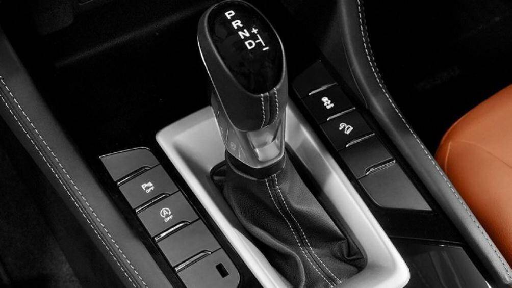 Tại thị trường Thái Lan, giá xe Isuzu MU-X 2021 với 6 phiên bản có mức bán ra dao động từ 1,109 – 1,579 triệu Baht (khoảng 824 triệu đến 1,17 tỷ đồng)