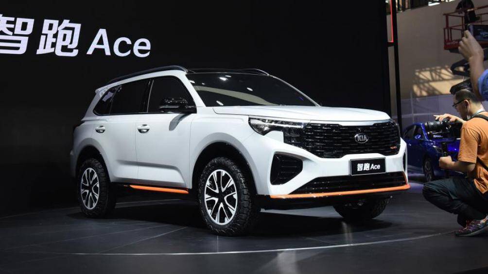 6. Kia Sportage 2021 (giá khởi điểm: 23.990 USD, điểm tổng thể: 8,3/10)