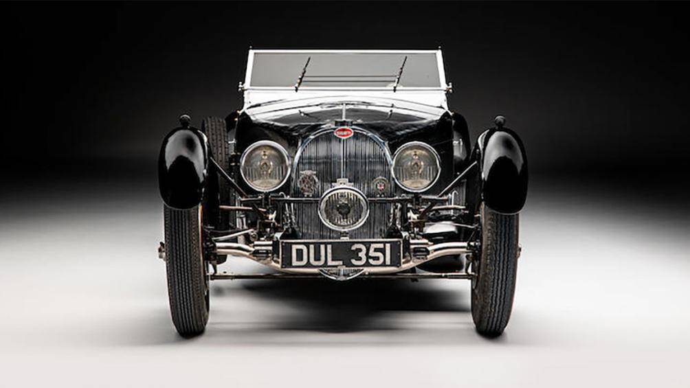 Nhà đấu giá cũng tuyên bố rằng, chiếc Bugatti trong tình trạng nguyên bản và tuyệt vời, khiến nó càng trở nên đáng mơ ước đối với những nhà sưu tập