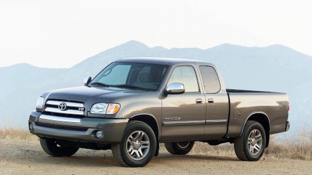 5. Toyota Tundra (14,1% chủ sở hữu sử dụng xe từ 15 năm trở lên, cao hơn 1,9 lần so với mức trung bình)