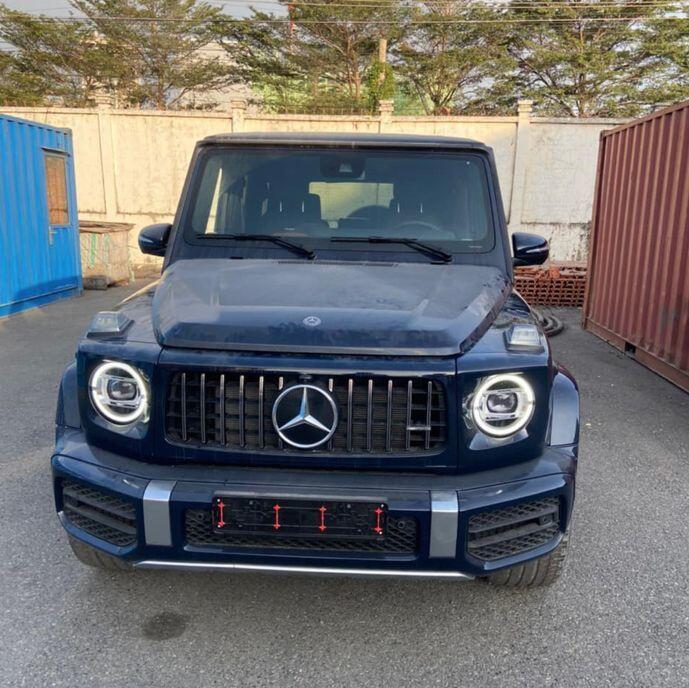 Mức giá chào bán hiện tại của Mercedes-AMG G63 MBS là 12,7 tỷ đồng, không chênh lệch quá nhiều so với phiên bản gốc đang được bán ra trong nước