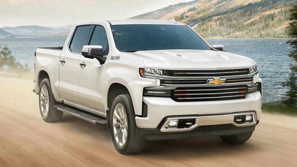 2. Chevrolet Silverado (doanh số: 637.750 chiếc)