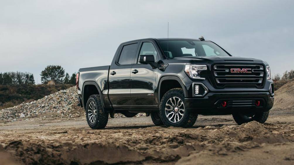5. GMC Sierra (doanh số: 304.901 chiếc)