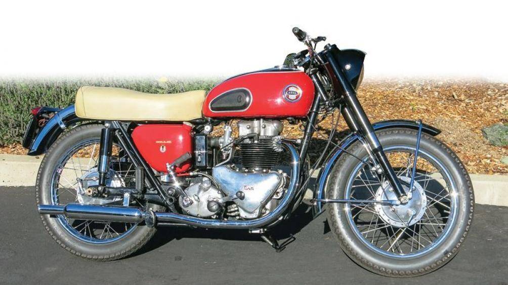 4. Ariel Cyclone 650 1958 chỉ được sản xuất 172 chiếc trên toàn thế giới. Vào năm 2014, mẫu xế cổ này được bán đấu giá 450.000 USD (10,4 tỷ đồng)