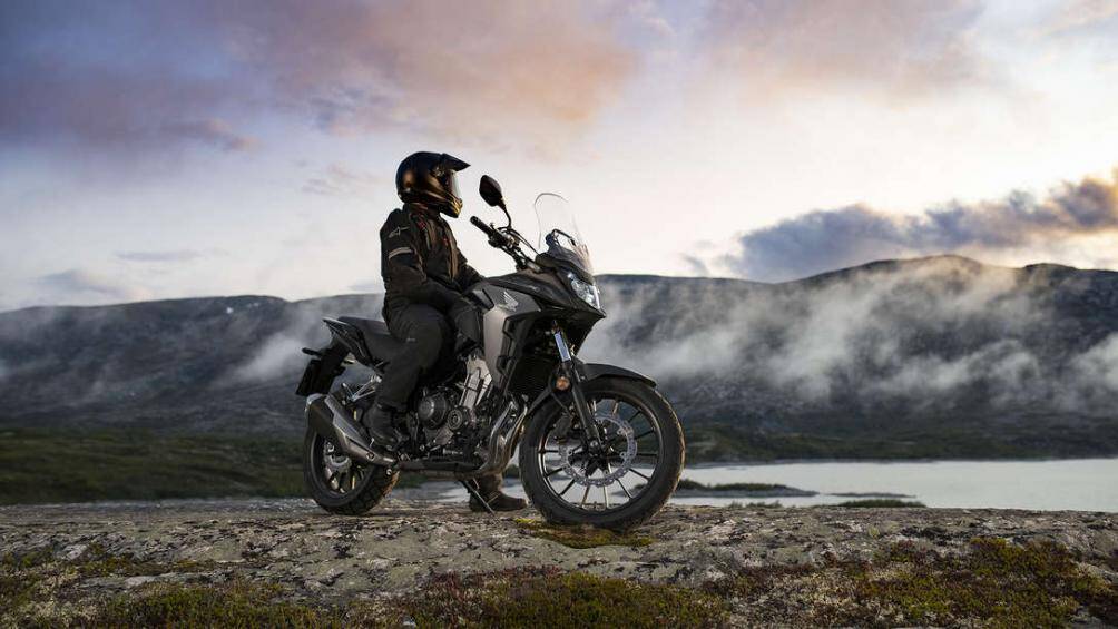 4. Honda CB500X ABS 2021