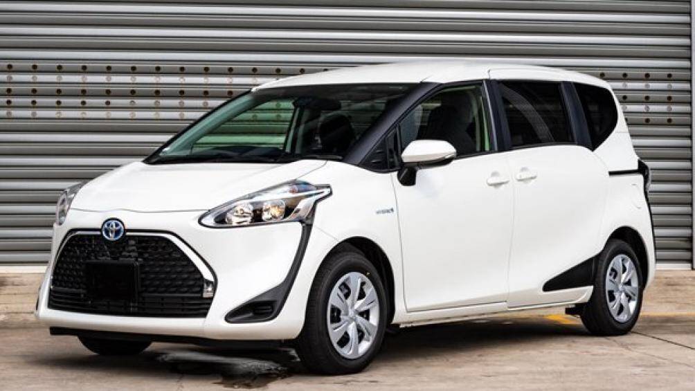 7. Toyota Sienta (88.350 chiếc):Xe đang được bán tại một số thị trường như Nhật Bản, Hồng Kông, Singapore, Indonesia, Lào, Thái Lan và Đài Loan