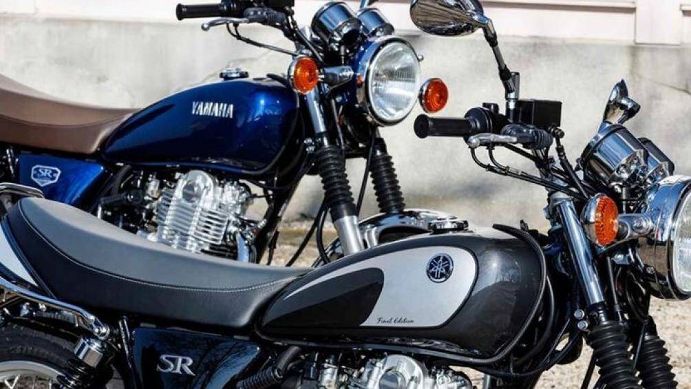 Ở phiên bản đặc biệt, SR400 Final Edition sẽ có hai tùy chọn màu sắc gồm xám và xanh