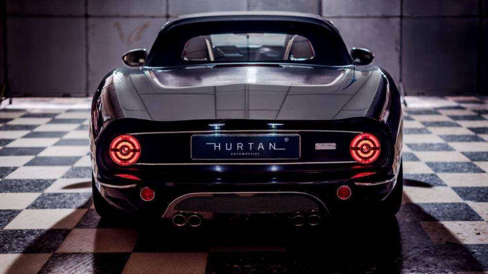 Mẫu roadster này sử dụng động cơ Skyactiv-G 1.5L và 2.0L của Mazda giống với thế hệ Mazda MX-5 nâng cấp