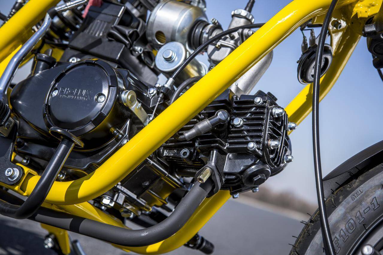 Gunner 50 dùng động cơ 50cc xi-lanh đơn, làm mát bằng không khí cho công suất 3,2 mã lực và 3 Nm