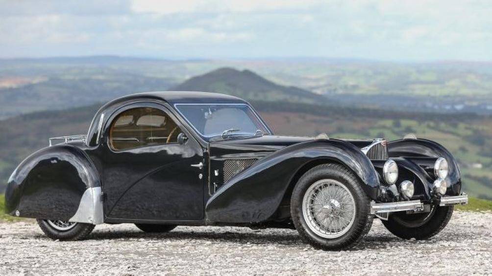 2. Bugatti Type 57S Atalante 1937 (10,44 triệu USD)