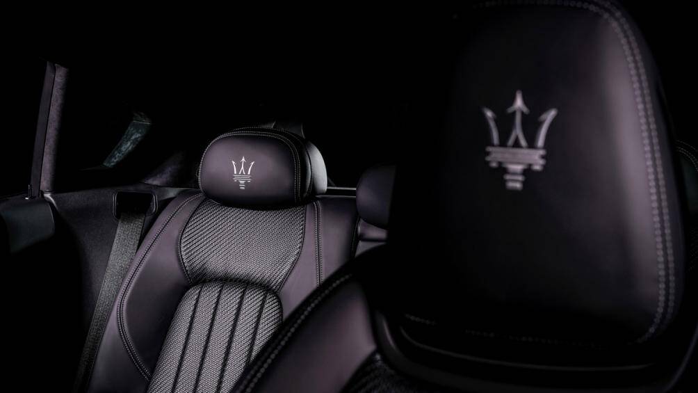 Maserati Levante S GranSport 2021 có khả năng tăng tốc từ 0 – 100 km/h trong 5,2 giây trước khi cán tốc độ tối đa 264 km/h