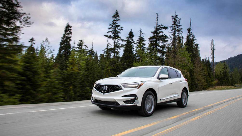 10. Acura RDX (giá khởi điểm: 37.800 USD)