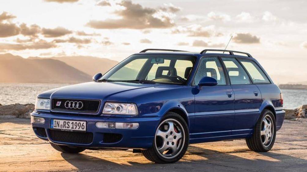 1. Audi RS2 Avant