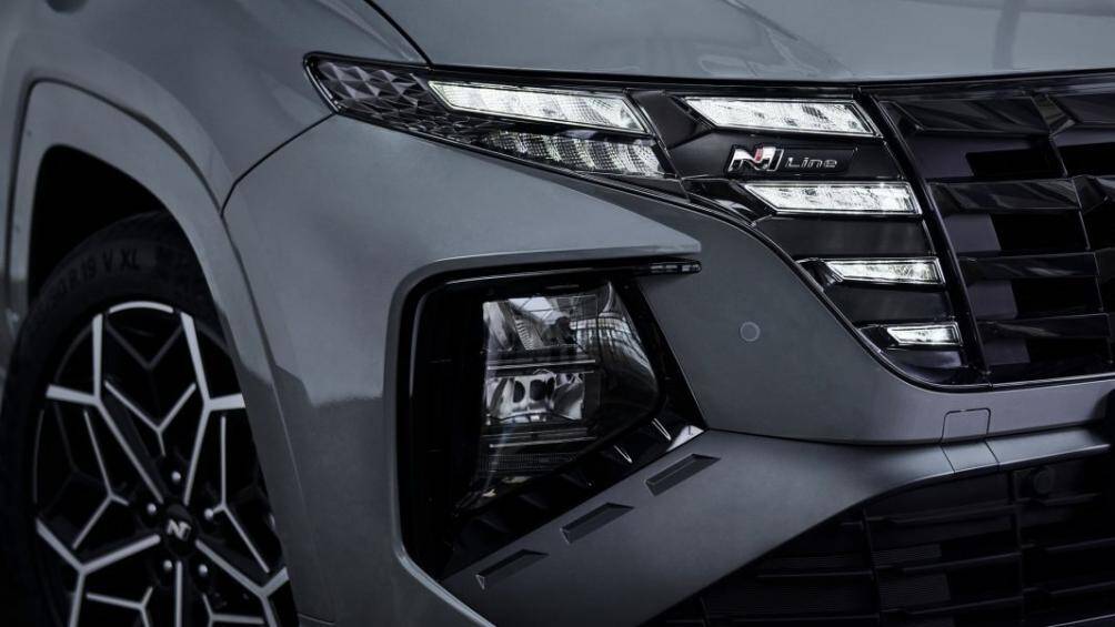 Ở bản thể thao N Line, Hyundai mang đến cho khách hàng mua xe lên đến bốn tùy chọn hệ dẫn động khác nhau