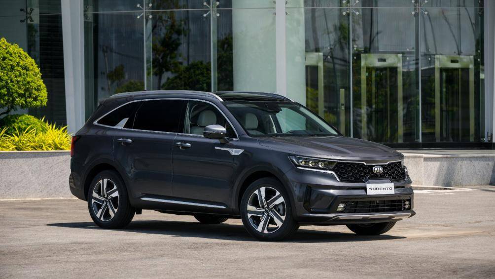SUV 3 hàng ghế tốt nhất: Kia Sorento 2021