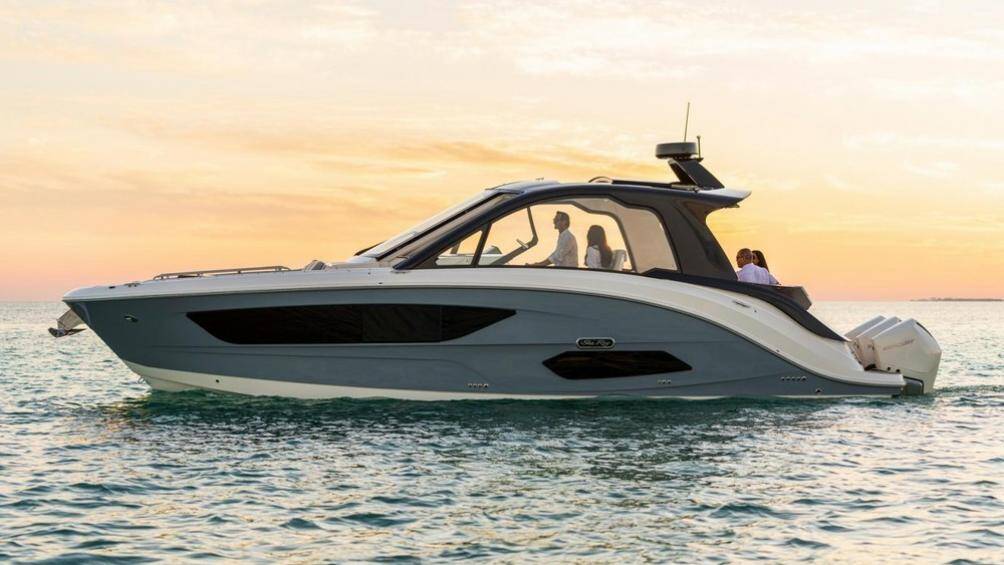 Sự tham gia của BMW vào khâu thiết kế của con thuyền không bị ảnh hưởng bởi các mẫu xe với lưới tản nhiệt khổng lồ mới nhất của hãng