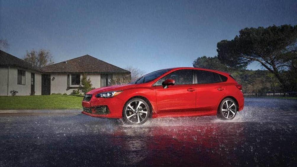 8. Subaru Impreza (giá khởi điểm: 19.720 USD)