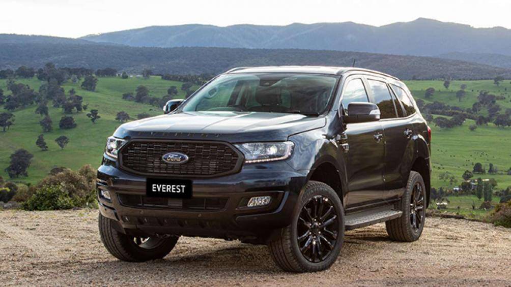 Một số đại lý cho hay phiên bản thể thao của Ford Everest sắp được đưa về Việt Nam vào tháng sau, giá niêm yết từ 1,112 tỷ đồng
