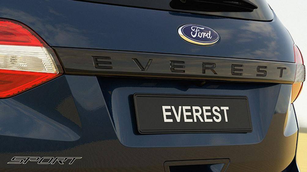 Tại Việt Nam, Ford Everest Sport được đưa về theo diện nhập khẩu nguyên chiếc từ Thái Lan