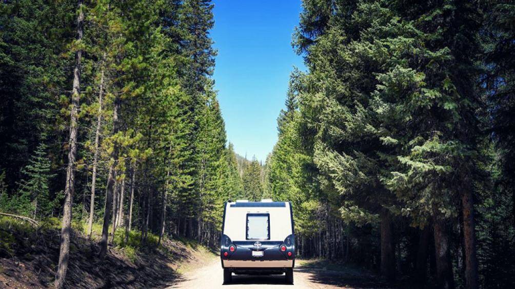 Hãng nuCamp RV cũng cung cấp thêm gói tùy chọn ngoại thất gồm bộ mâm thể thao 15 inch, lốp off-road chuyên dụng, pin năng lượng mặt trời...