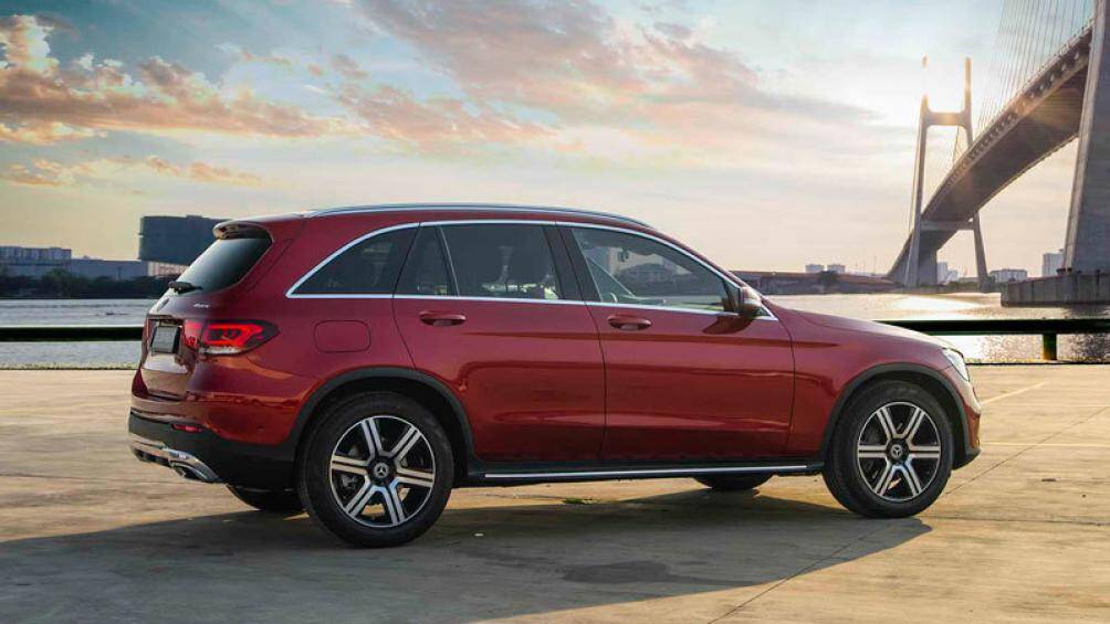 6. Mercedes-Benz GLC