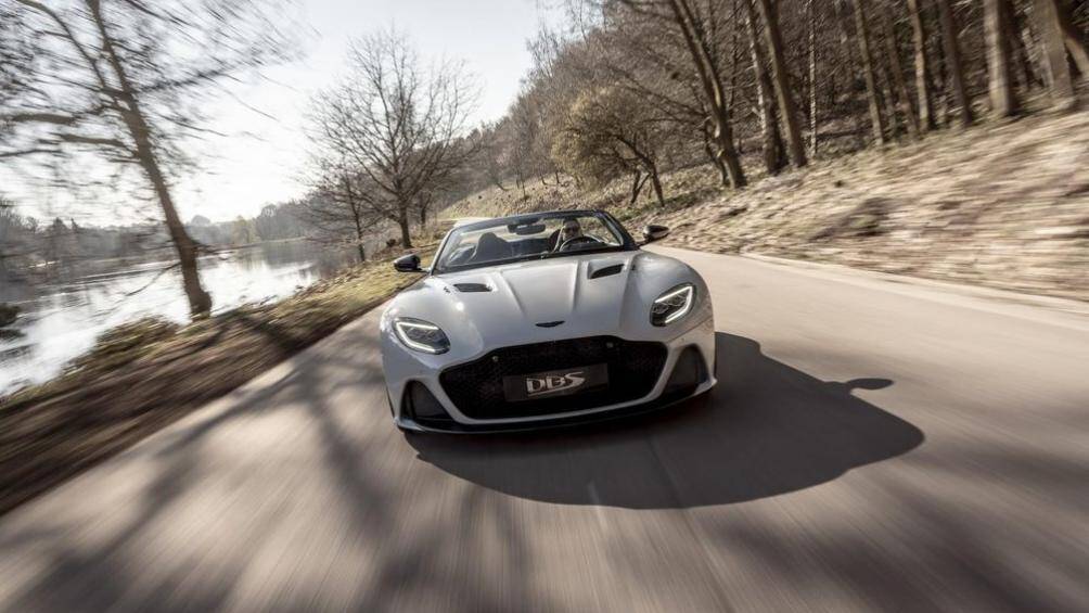 2. Aston Martin DBS Superleggera (339,71 km/h)