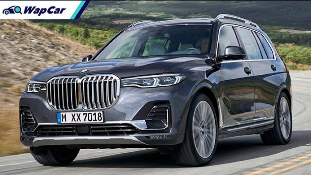 Về ngoại hình, BMW X7 2021 tại Indonesia vẫn đảm bảo sự sang trọng vốn có với nhiều chi tiết trang trí mạ crom sáng bóng