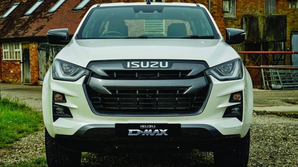 Tất cả các phiên bản đều được trang bị động cơ diesel đáp ứng tiêu chuẩn khí thải Euro 6D, sản sinh công suất 162 mã lực