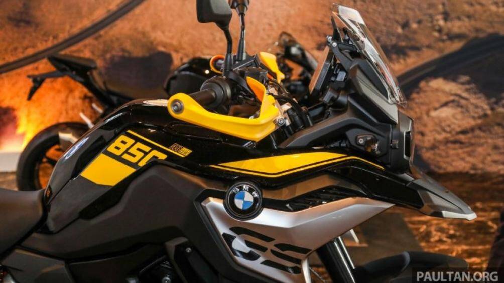 Giá của chiếc BMW F850GS 2021 "40 Years GS Edition" hiện đang ở mức 488 triệu đồng, chưa bao gồm bảo hiểm