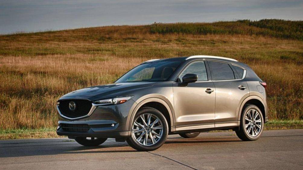 9. Mercedes-Benz GLC (doanh số: 360.461 chiếc)