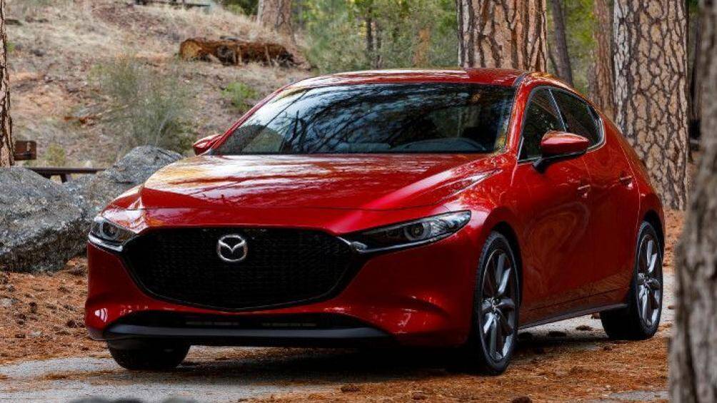 Phân khúc C (hatchback): Mazda 3 Sport có giá khởi điểm từ 699 triệu đồng