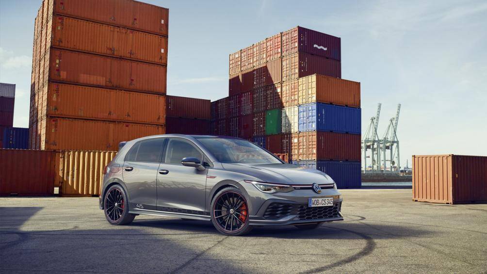 10. Volkswagen Golf GTI Clubsport 45
