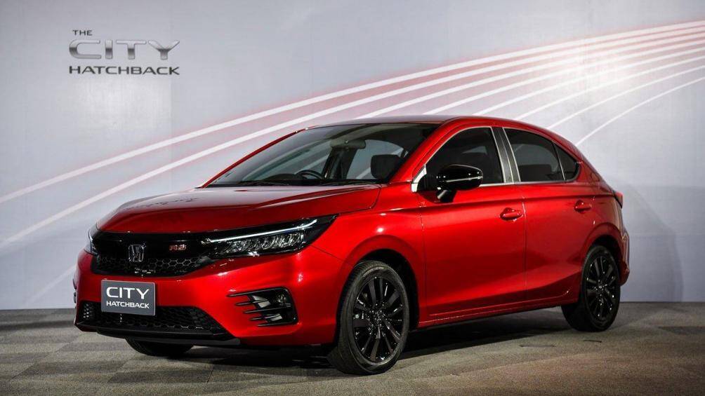 Sau khi được cho ra mắt tại Thái Lan, mẫu Honda City Hatchback cuối cùng cũng đã cập bến thị trường Indonesia với phiên bản RS duy nhất