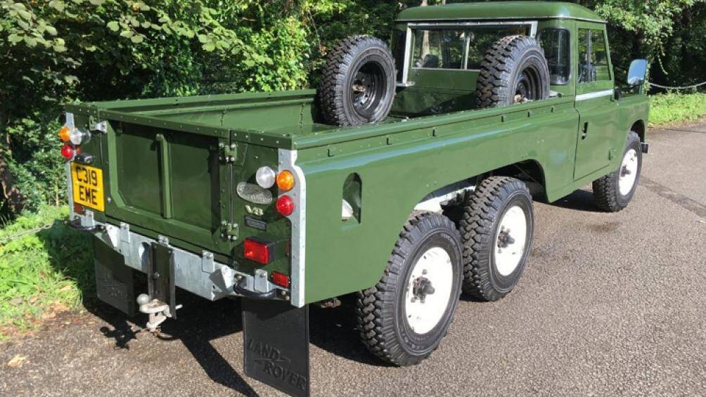 Từ năm 2016 đến 2018, chiếc bán tải 6 bánh đã trải qua một quá trình phục chế, thay đổi gần như toàn bộ bao gồm cả vách ngăn và cánh sau