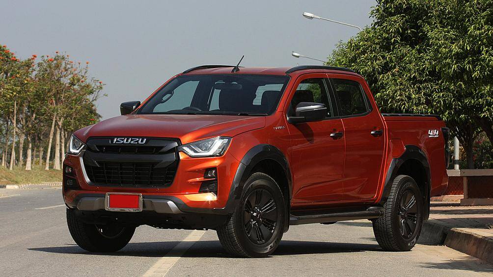 2. Isuzu D-Max (Doanh số 147.591 xe)