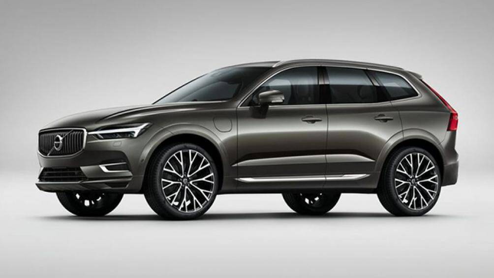 Hãng xe Volvo vừa chính thức tung ra phiên bản nâng cấp của mẫu XC60 với nhiều thay đổi về ngoại hình, kèm với đó là đổi mới trang bị tiện ích