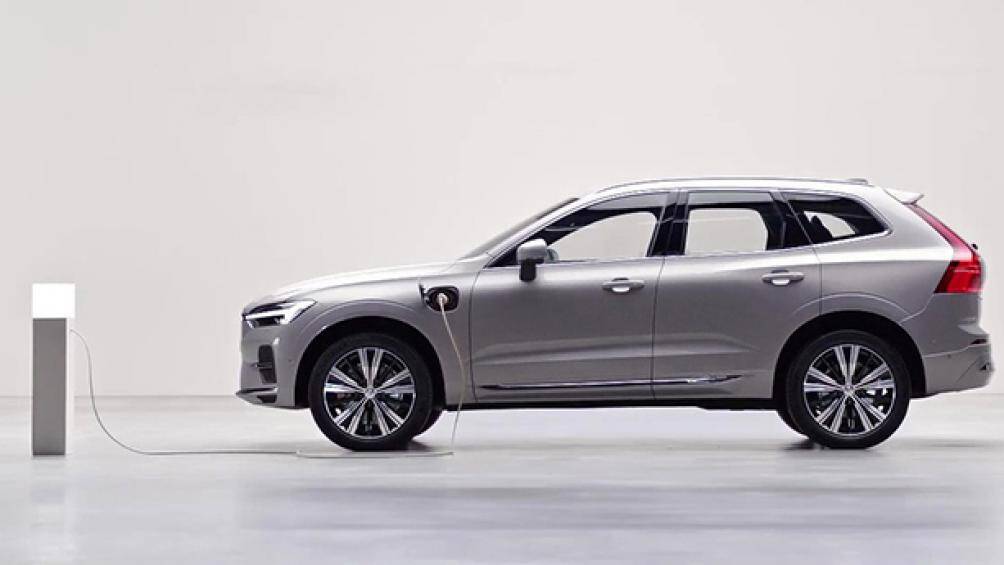 Mạnh mẽ nhất trong dòng sản phẩm đó chính là biến thể hiệu suất cao XC60 T8 Polestar Engineered, sở hữu công suất cực đại lên tới 400 mã lực