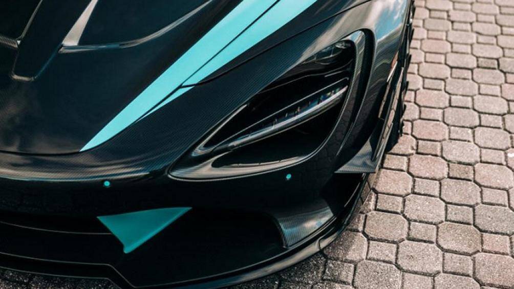 Đối với chiếc McLaren 720S cụ thể ở đây, chủ xe đã phải chi 550.000 USD (khoảng 12,67 tỷ đồng) để có hiệu quả như mong muốn