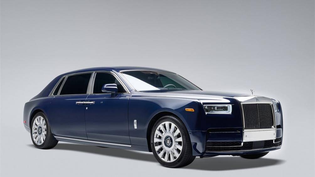 Đây là chiếc Rolls-Royce Phantom Koa đầu tiên được kết hợp với Koa Wood, một loài cây quý hiếm chỉ mọc trên đất Hawaii