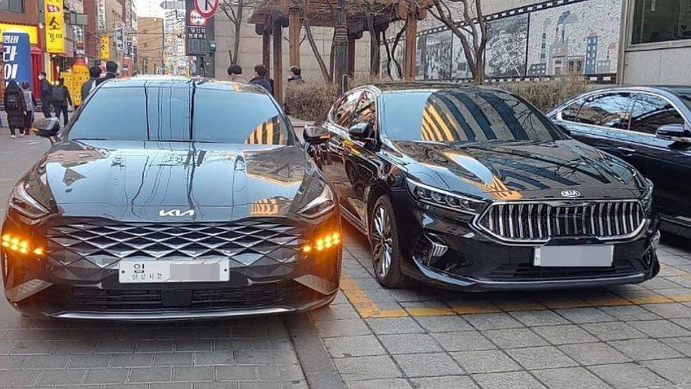 Lưới tản nhiệt không khung được thiết kế tích hợp hài hòa vào cụm cản trước tạo nên sự liền lạc tinh tế