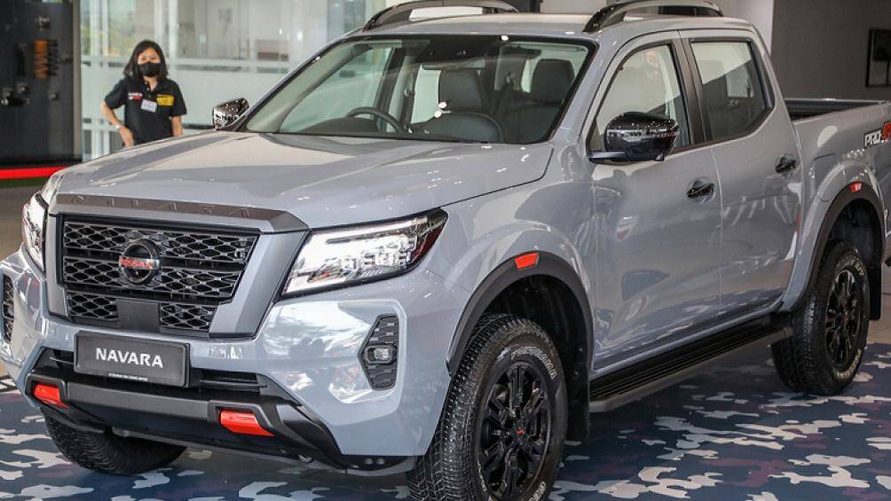 Sau Thái Lan, mẫu xe bán tải Nissan Navara 2021 vừa chính thức được giới thiệu tại Malaysia. Nhiều khả năng mẫu xe này cũng sẽ về Việt Nam thời gian tới
