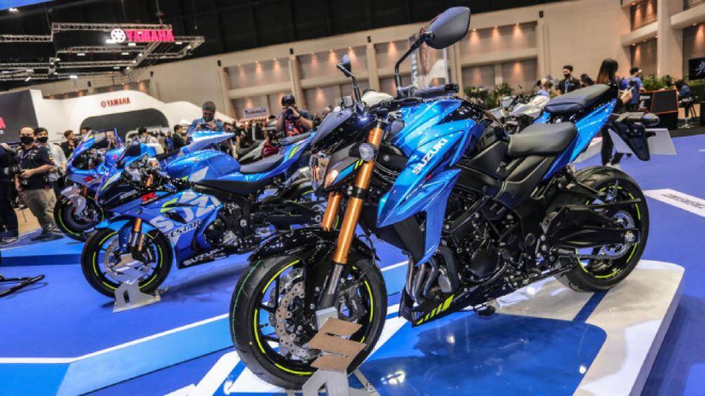 GSX-S750 thiết kế kiểu phong cách Nake Bike