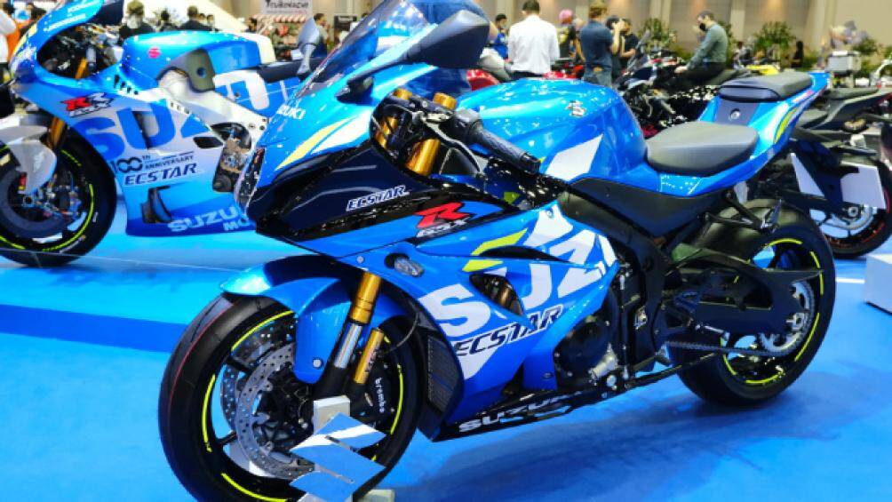 Còn đây là siêu mô tô Suzuki GSX-R1000R