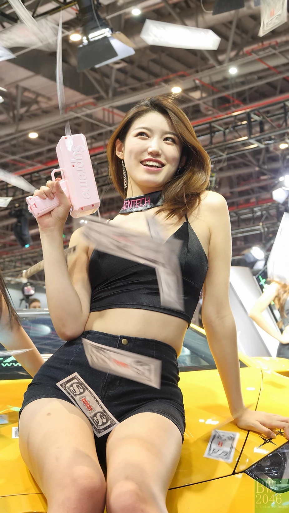 Không chỉ sở hữu gương mặt xinh đẹp cùng nụ cười tươi rạng rỡ