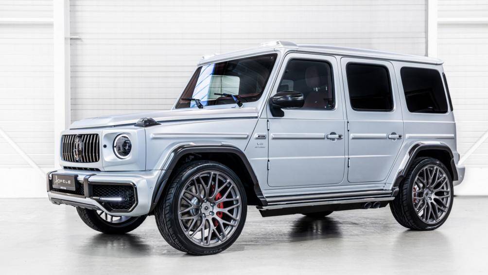 Chiếc xe "độc bản" này có tên là G63 Moonbeam, được nâng cấp với các chi tiết ngoại thất mới, vòm bánh xe rộng hơn