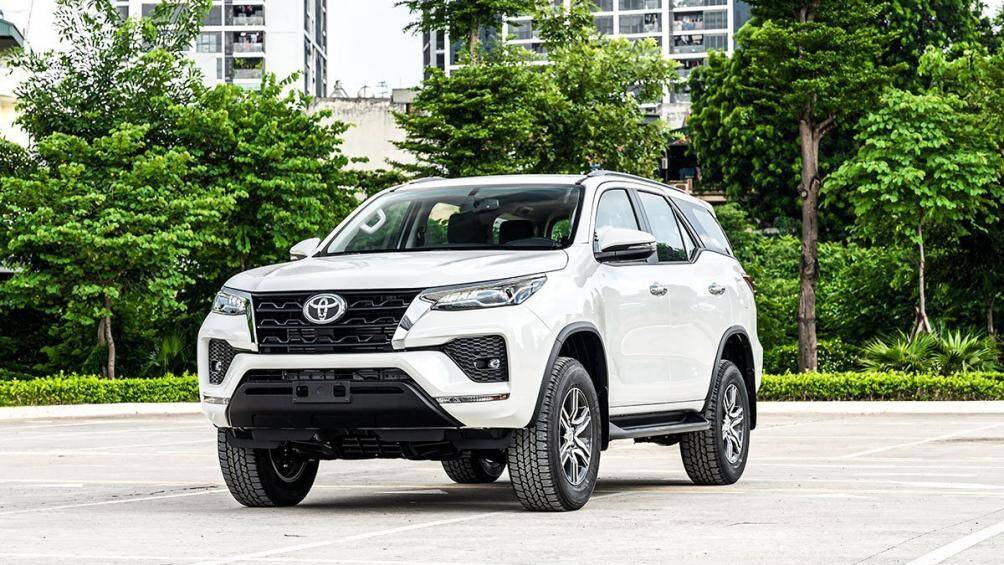 1. Toyota (doanh số: 1,32 triệu chiếc)