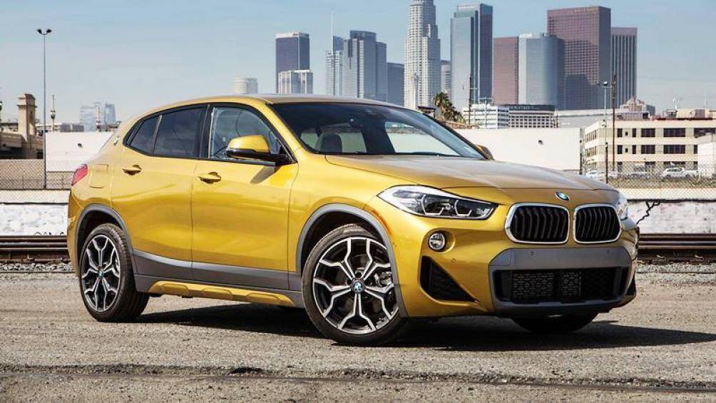 10. BMW (doanh số: 336.434 chiếc)
