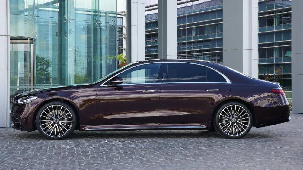 9. Mercedes-Benz (doanh số: 363.145 chiếc)