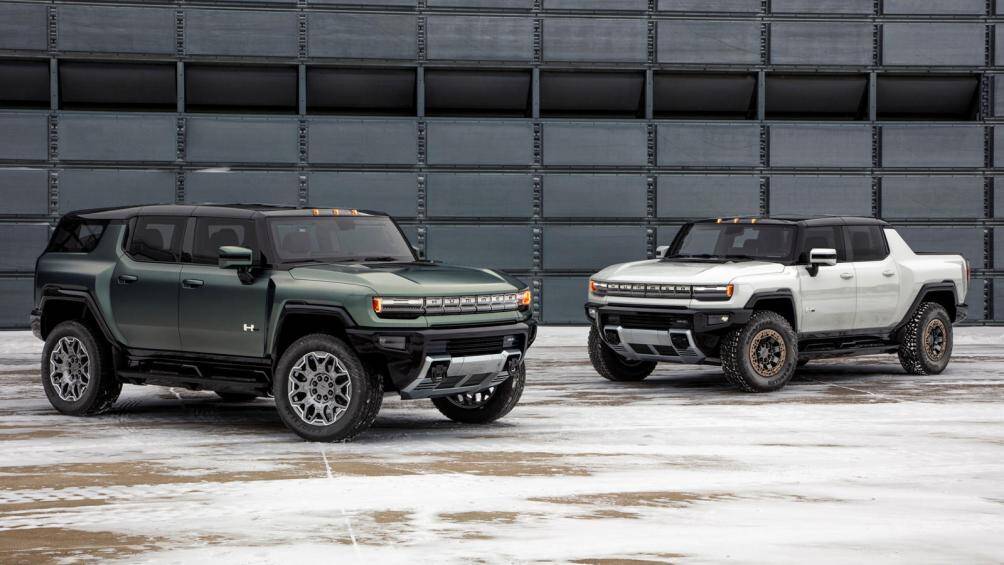 Sau thời gian dài chờ đợi, cuối cùng GMC cũng đã công bố phiên bản SUV của chiếc bán tải Hummer EV đã được ra mắt cách đây không lâu